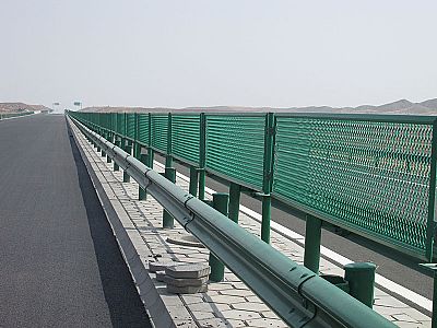 公路隔离栅